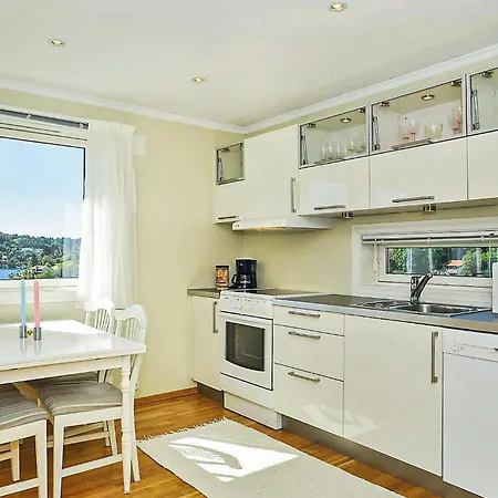 Cozy In Straumsgrend Leilighet *